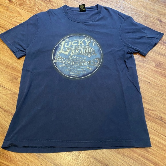 Lucky Brand T-Shirt - Picture 1 of 2